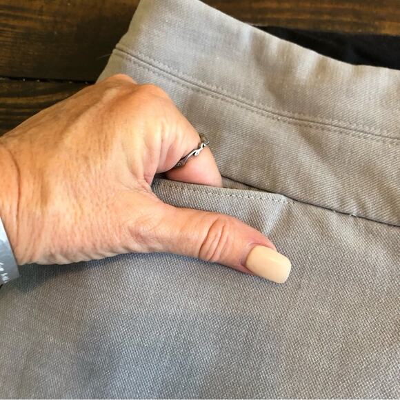 Express Editor Wide Leg Trousers Women’s 30 Gray Career Office Pants Comfort - Picture 3 of 12